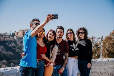 Albaicin and Sacromonte Guided Tour