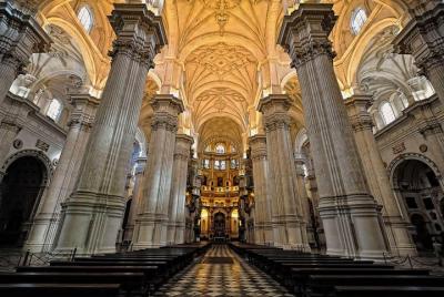 Granada: Royal Chapel and / or Cathedral Guided Tour Granada: Royal Chapel and / or Cathedral Guided Tour