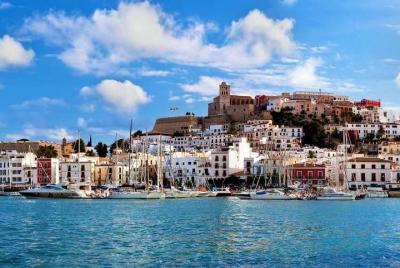 Guided tour: Island Tour and Punta Arabi Local Market Guided tour: Island Tour and Punta Arabi Local Market