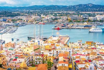 Ibiza Airport Transfers : Ibiza Airport IBZ to Ibiza Central in Luxury Van