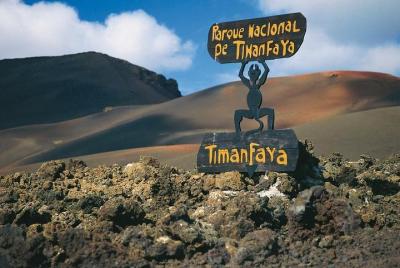Guided tour: Timanfaya National Park and La Geria Guided tour: Timanfaya National Park and La Geria