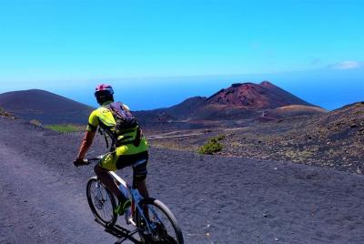 VTT in the Land of Volcanoes and Wine VTT in the Land of Volcanoes and Wine