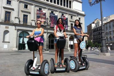 Fun segway tour around Madrid 1h