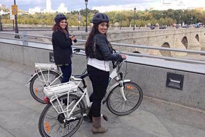 Essential Madrid Electric Bike Tour, 360 Premium Experience (Morn