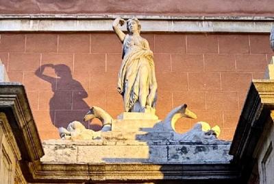 Madrid Private Tour: Fun Old Town Exploration Game Madrid Private Tour: Fun Old Town Exploration Game