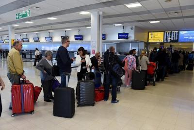 Private Aberdeen Arrival Transfer - Airport to Hotel / Accommodat Private Aberdeen Arrival Transfer - Airport to Hotel / Accommodat