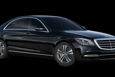 Departure Private Transfer from Madrid to MAD Airport by luxury c