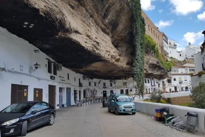 Sensational Setenil by e-bike (full day) Sensational Setenil by e-bike (full day)