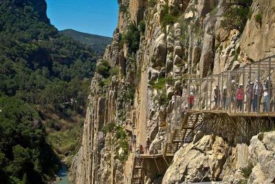 Private tours from Malaga to the Caminito del Rey for up to 8 persons Private tours from Malaga to the Caminito del Rey for up to 8 persons