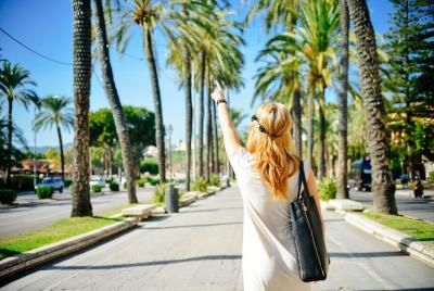 MALAGA PRIVATE TOUR - by OhMyGoodGuide MALAGA PRIVATE TOUR - by OhMyGoodGuide
