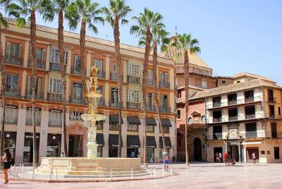 Walking tour in Malaga