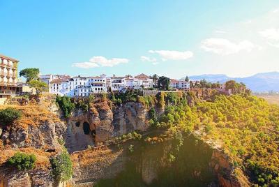 Private tour of Ronda and winery from Malaga with Hotel pick up and drop off Private tour of Ronda and winery from Malaga with Hotel pick up and drop off