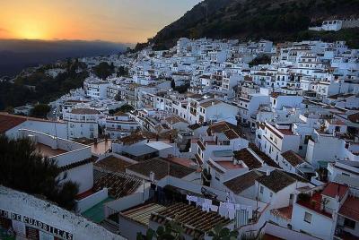 Private 4-hour Tour to Mijas from Malaga Hotel pick up and drop off Private 4-hour Tour to Mijas from Malaga Hotel pick up and drop off