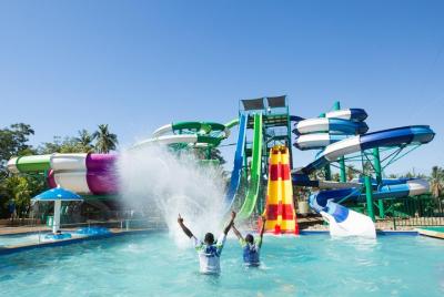 Skip the Line: Big Bula Waterpark Full Day Ticket