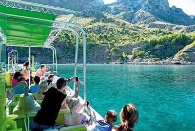 Caves and Coastline Boat trip from Alcudia Bay Caves and Coastline Boat trip from Alcudia Bay