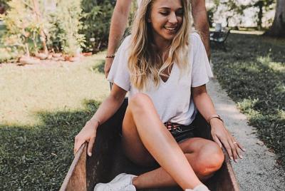 Private Photo Session with a Local Photographer in Fuengirola