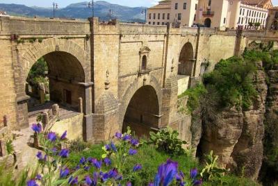 ★ Excursion to Ronda and Setenil - Swedish talking guide ★ ★ Excursion to Ronda and Setenil - Swedish talking guide ★