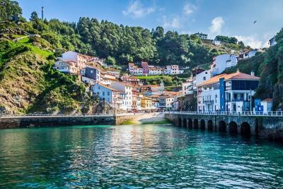 Excursion from Oviedo to the Asturian West Coast of Cudillero Excursion from Oviedo to the Asturian West Coast of Cudillero