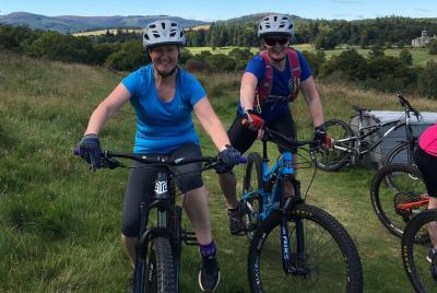 Family Bike Rides - Bike Hire & Guide for Off-road Cycling Family Bike Rides - Bike Hire & Guide for Off-road Cycling