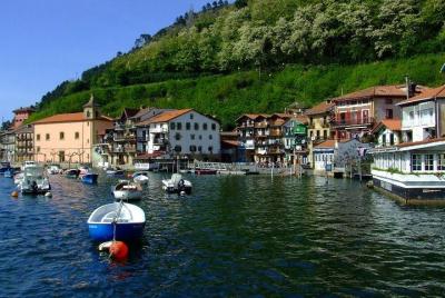 Hondarribia and Pasaia (San Pedro & San Juan) Tour Hondarribia and Pasaia (San Pedro & San Juan) Tour