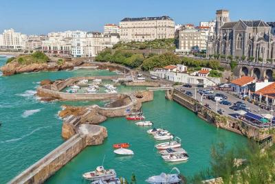 San Sebastian: French Basque Coast - Biarritz and San Juan de Luz San Sebastian: French Basque Coast - Biarritz and San Juan de Luz