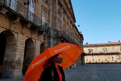 Tour guide Santiago Esencial en grupo reducido Tour guide Santiago Esencial en grupo reducido