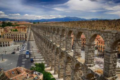 Private Walking Tour of Segovia with official tour guide Private Walking Tour of Segovia with official tour guide