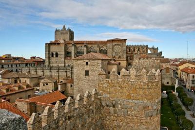 Private 3-hour Walking Tour of Avila with official tour guide Private 3-hour Walking Tour of Avila with official tour guide