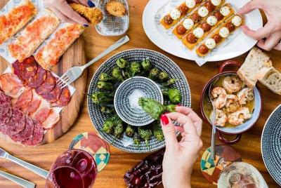 Spanish Tapas, Sherry & Culture Discovery in Seville