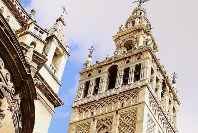 Cathedral & Giralda of Seville Small Group Tour