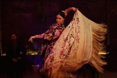 Tablao Flamenco Triana show with drink