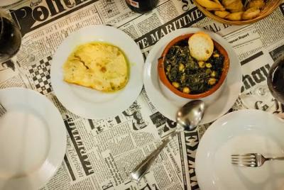 Private Tapas Tour in the Alternative Sevilla