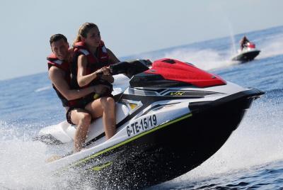 1 Hour Jet Ski Experience in Tenerife ! 1 Hour Jet Ski Experience in Tenerife !