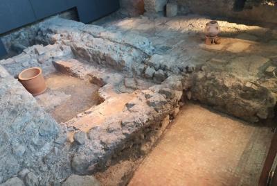 Walk through Roman Valencia and its Gastronomy