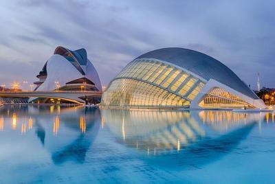 Valencia: Private Tour with a Local Valencia: Private Tour with a Local