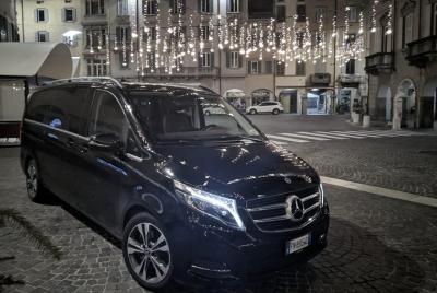 Valencia Airport (VLC) to Valencia - Arrival Private Van Transfer Valencia Airport (VLC) to Valencia - Arrival Private Van Transfer