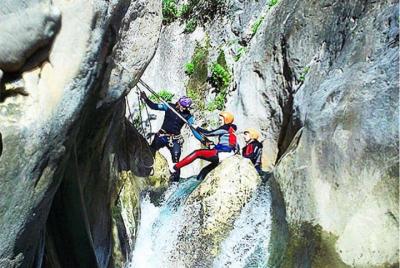 Water canyoning L'Estret de les Penyes Bollulla Callosa d'en Sarr