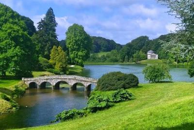 Stourhead Gardens & Sublime England from Bath for 2-8 curious adv Stourhead Gardens & Sublime England from Bath for 2-8 curious adv