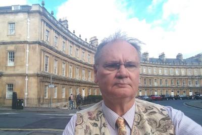 Exceptional Bath tour guide making your visit splendidly memorabl Exceptional Bath tour guide making your visit splendidly memorabl