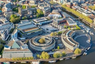 Arrival Private Transfers: Bristol Airport BRS to Bristol City in Arrival Private Transfers: Bristol Airport BRS to Bristol City in