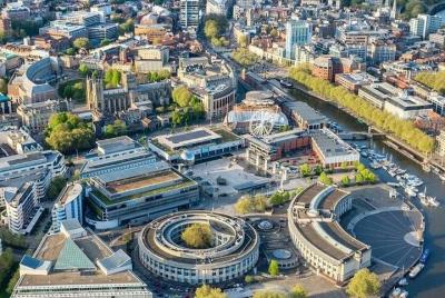 Bristol Airport Transfers: Bristol Airport BRS to Bristol City in Bristol Airport Transfers: Bristol Airport BRS to Bristol City in