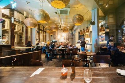 Bristol pub hopping and sightseeing with local guide Bristol pub hopping and sightseeing with local guide