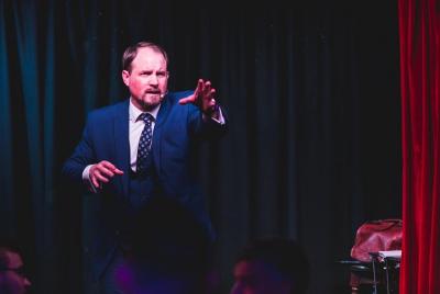 (9pm) The House Magicians Comedy & Magic Show - Smoke & Mirrors (9pm) The House Magicians Comedy & Magic Show - Smoke & Mirrors