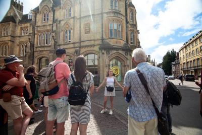 Private 2-Hour Cambridge Walking Tour With University Alumni Guid Private 2-Hour Cambridge Walking Tour With University Alumni Guid