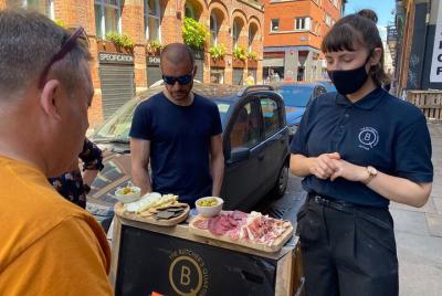 3-Hour Guided Manchester Food Tour with Lunch 