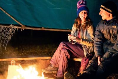 Small group Campfire Evening Experience in North Leigh 