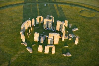 Stonehenge and Bath Day Tour from Portsmouth