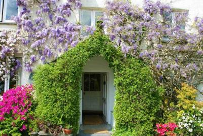 William Wordsworth: Morning Half Day Tour with an Expert Guide