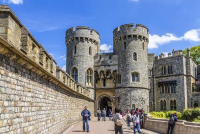 Windsor Castle Admission Ticket with Audio Tour on Mobile App Windsor Castle Admission Ticket with Audio Tour on Mobile App
