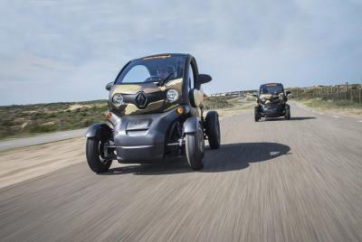 Drive it yourself electric Dune and Beach GPS audio tour